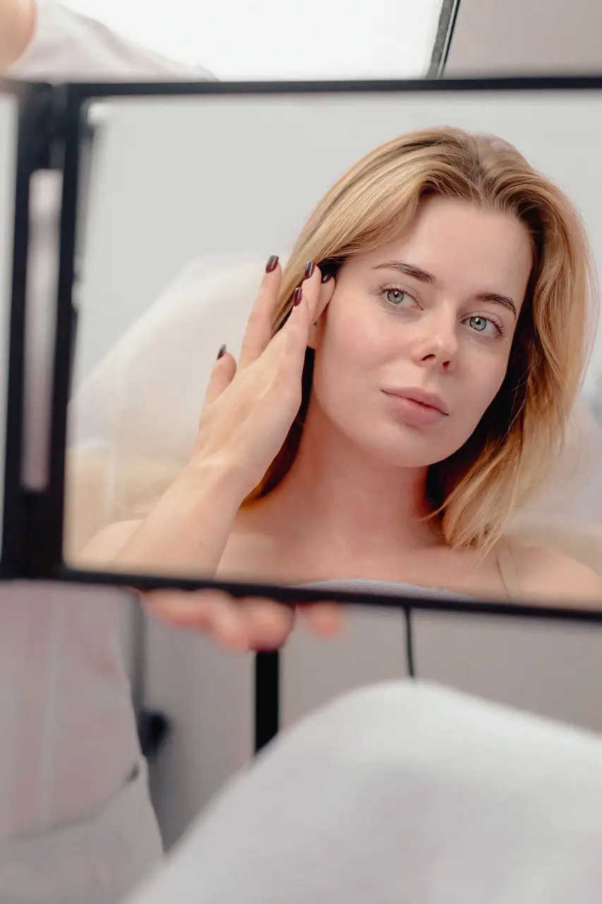 Endergebnis einer Aquafacial-Behandlung im Kosmetikstudio Sense of Beauty in Braunschweig