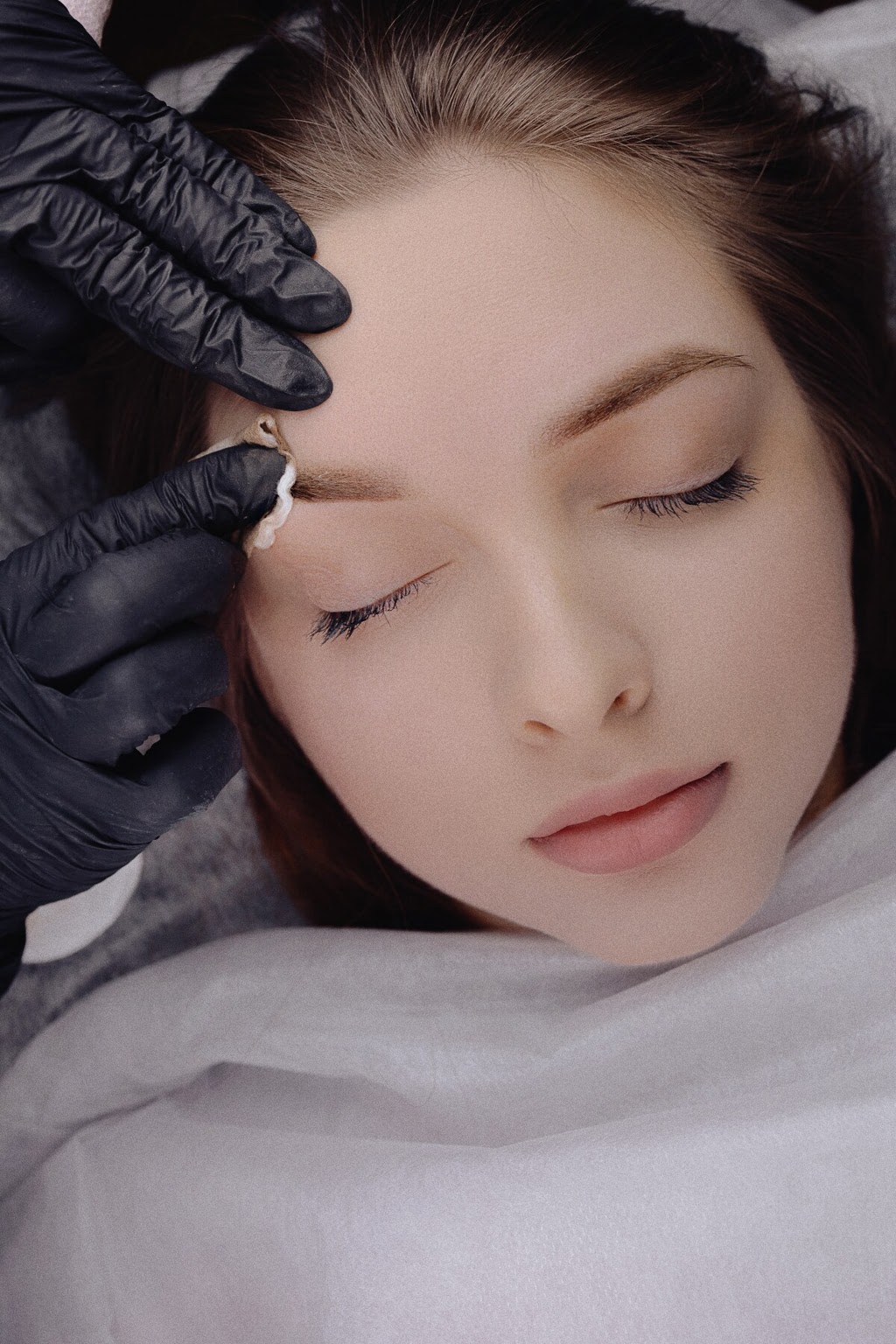 Powder Brows - Augenbrauen Permanent Make-Up Entfernung in Braunschweig bei Sense of Beauty