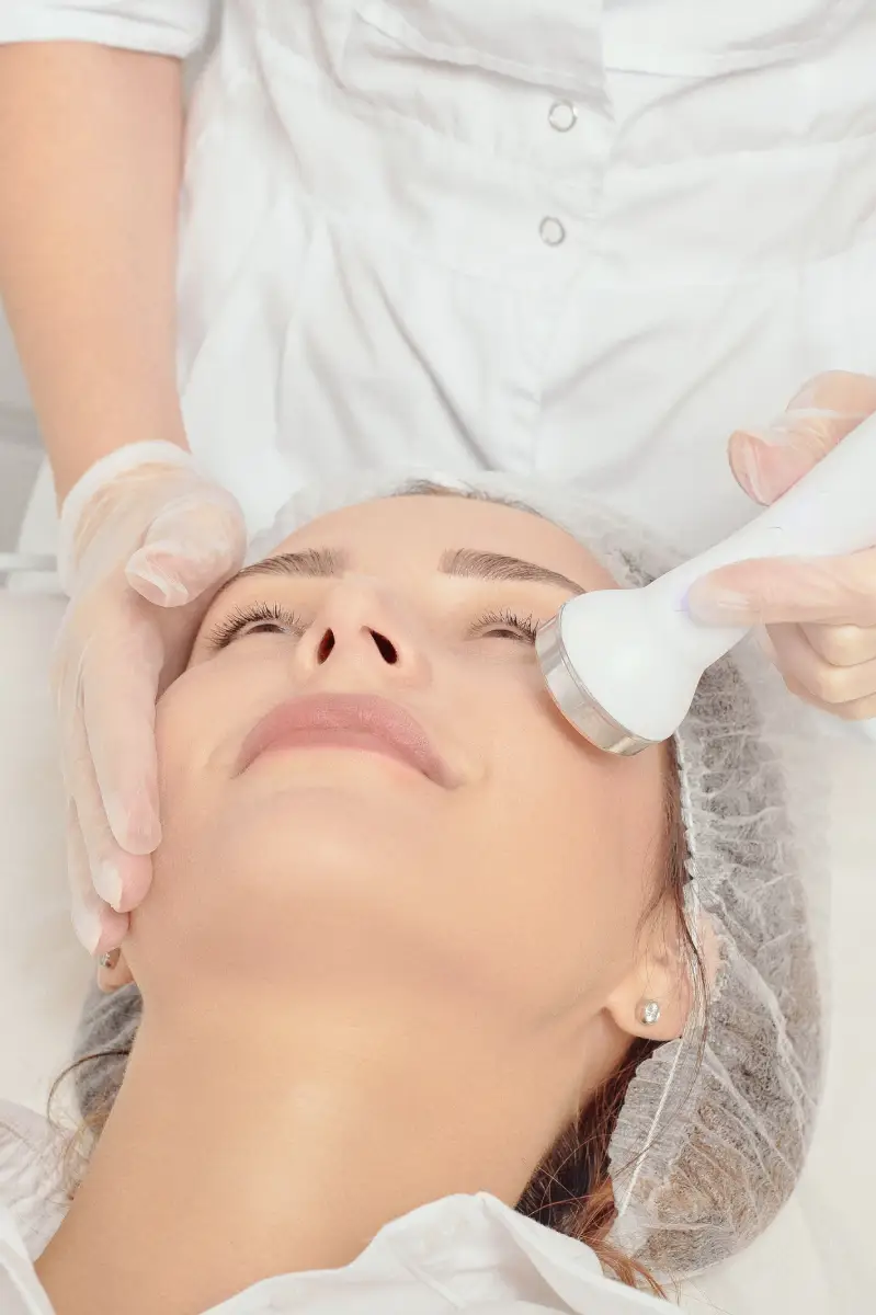 Ultraschall Aqua Facial Behandlungen bei Sense of Beauty Kosmetikstudio in Braunschweig